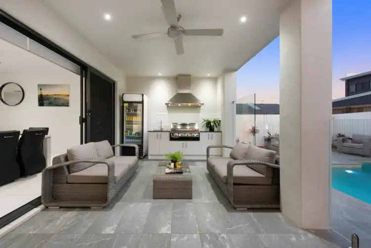 Sixth view of Homely house listing, 18 David Place, Manly West QLD 4179