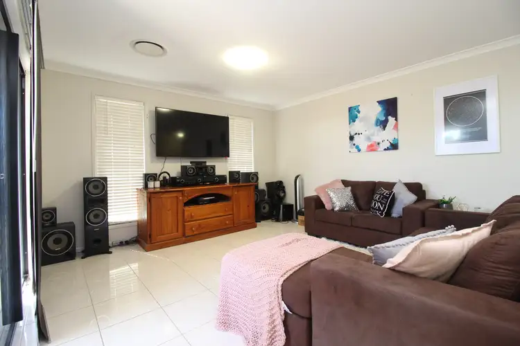 Fourth view of Homely unit listing, 3/4 Parkway Street, Emerald QLD 4720