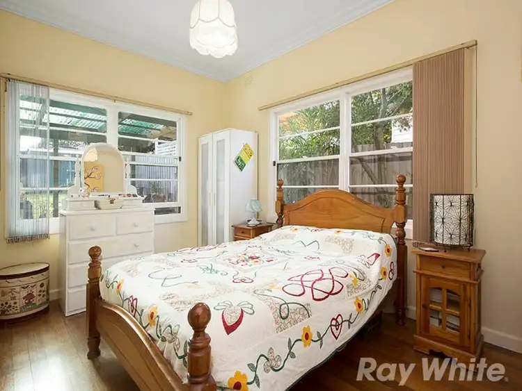 Sixth view of Homely house listing, 33 Schulz Street, Bentleigh East VIC 3165