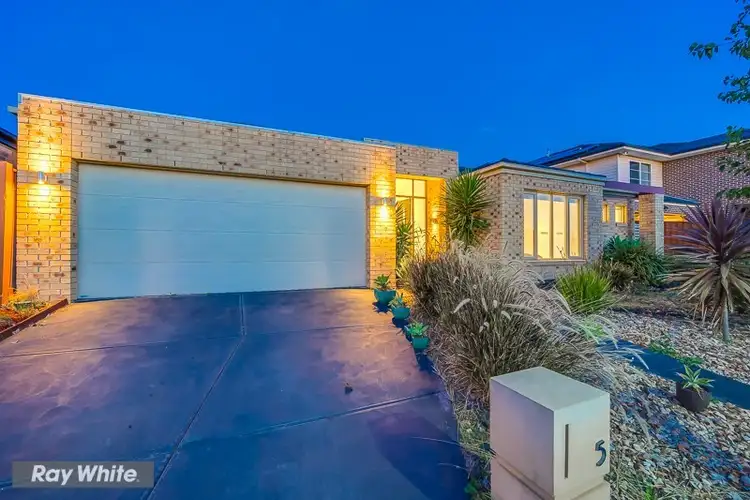 Second view of Homely house listing, 5 Triller Court, Williams Landing VIC 3027