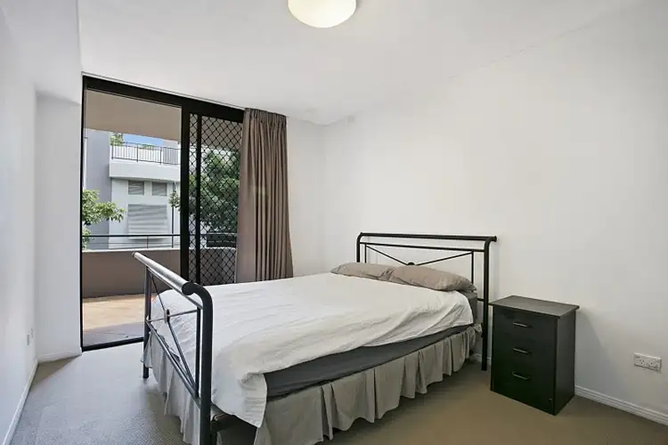 Sixth view of Homely unit listing, 81/5 Chasely Street, Auchenflower QLD 4066