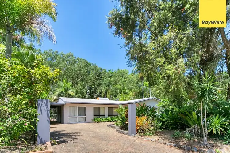 18 Hope Street, Clifton Beach QLD 4879