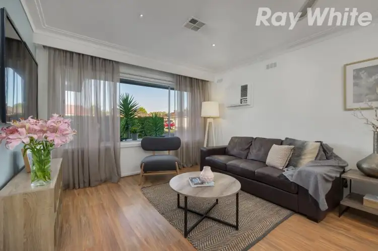 Second view of Homely house listing, 9 Fleetwood Court, Gladstone Park VIC 3043
