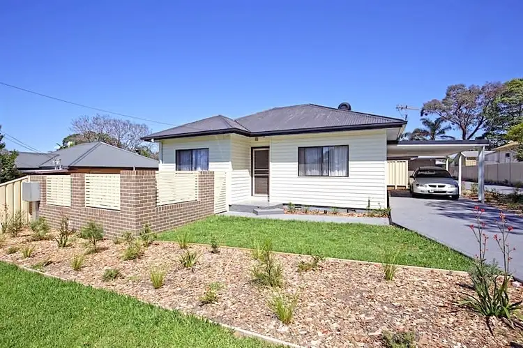 15a Karowa Street, Bomaderry NSW 2541