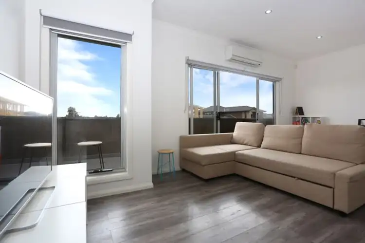 Fifth view of Homely townhouse listing, 87 Rotino Crescent, Lalor VIC 3075