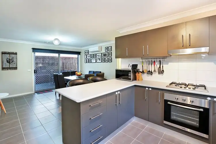 Fifth view of Homely house listing, 8 Bella Julia Place, Lara VIC 3212