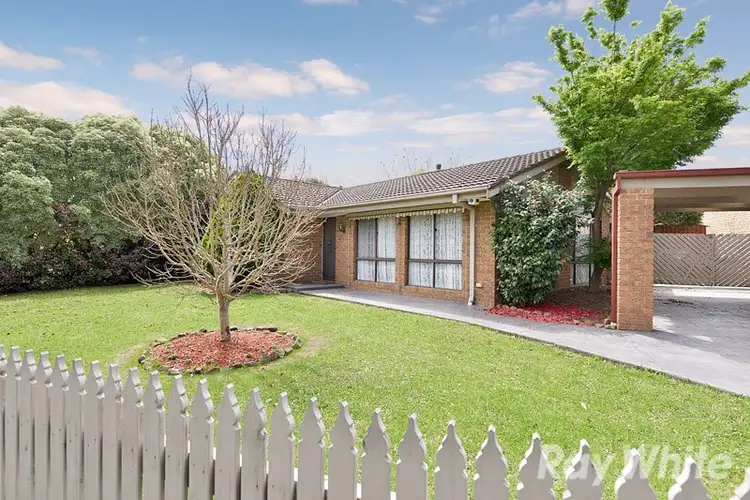 13 Homewood Close, Ferntree Gully VIC 3156