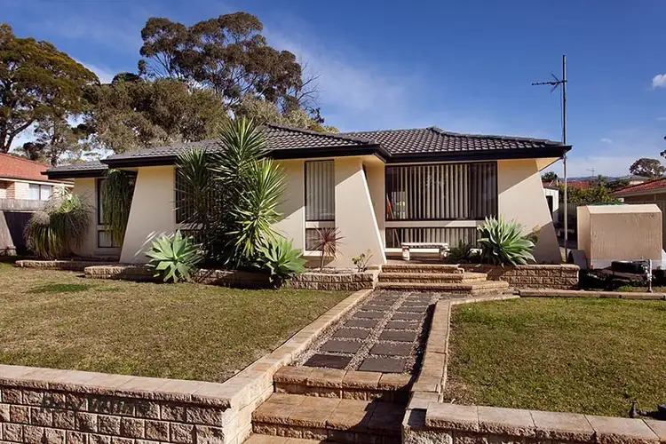 49 Goolagong Street, Penrose NSW 2530