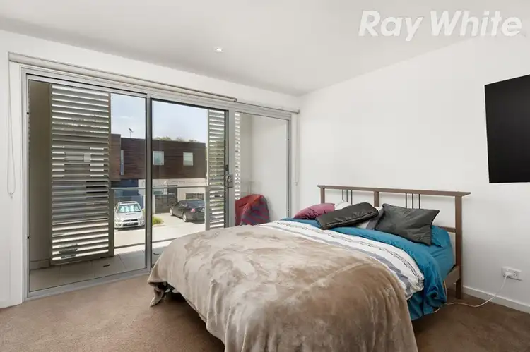 Fourth view of Homely townhouse listing, 3 Poinsettia Court, Bundoora VIC 3083
