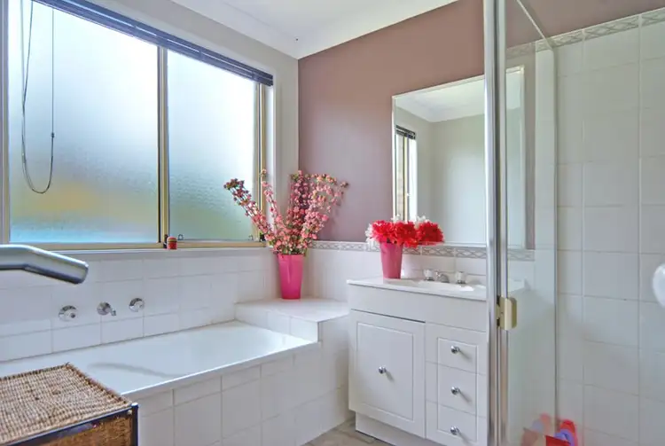 Seventh view of Homely house listing, 20 Byron Circuit, Flinders NSW 2529