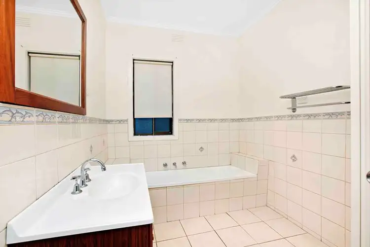 Sixth view of Homely house listing, 37 David Street, Lalor VIC 3075
