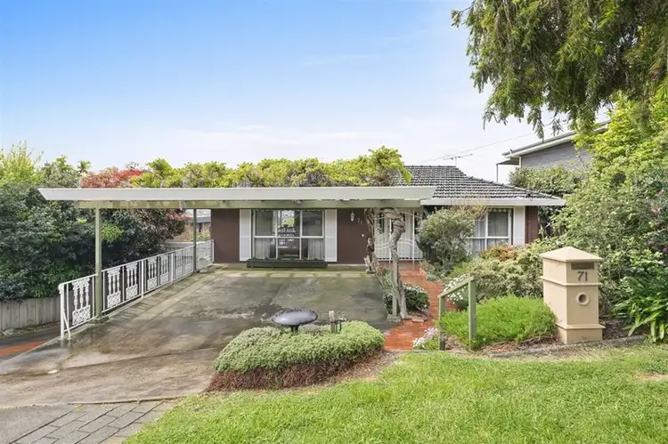 71 Reigate Road, Highton VIC 3216
