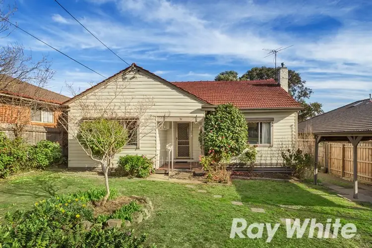 31 Brassey Avenue, Rosanna VIC 3084