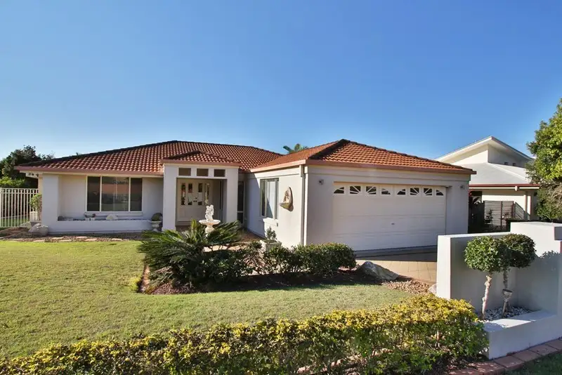 Main view of Homely house listing, 16 Juniper Place, Carindale QLD 4152