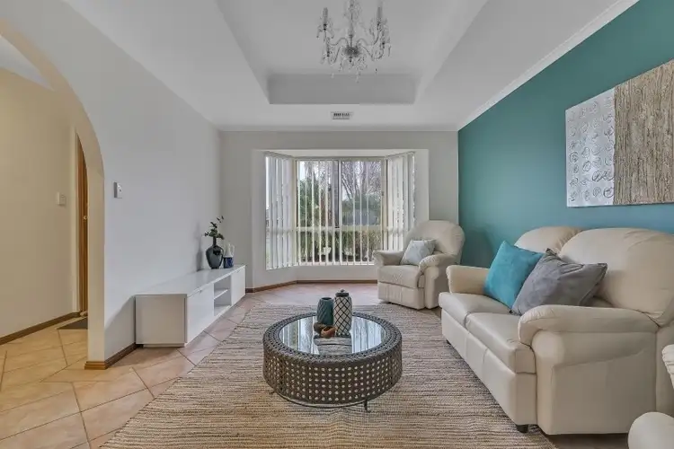 21 Cambridge Street, Gilles Plains SA 5086