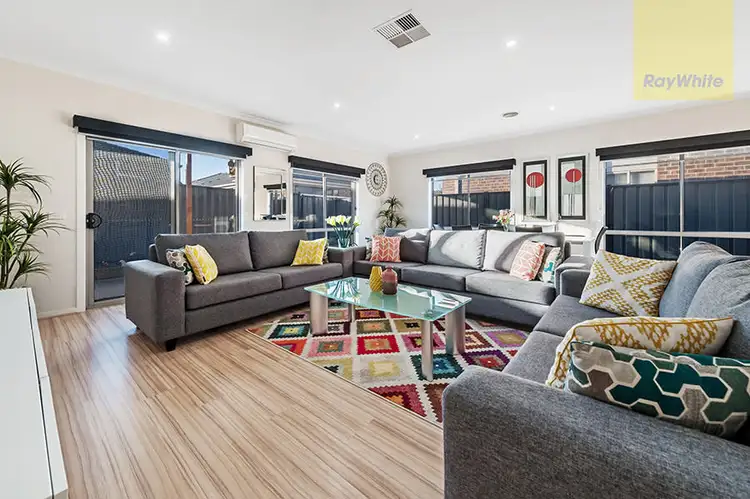 Fifth view of Homely house listing, 17 Dempster Drive, Craigieburn VIC 3064