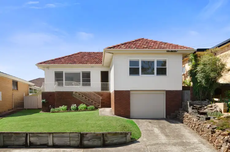 104 Beatus Street, Unanderra NSW 2526