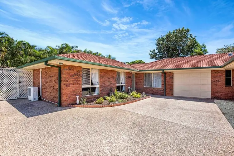 2/11 Chardonnay Crescent, Tweed Heads South NSW 2486