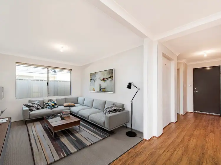 Seventh view of Homely house listing, 20 Malo Link, Forrestfield WA 6058