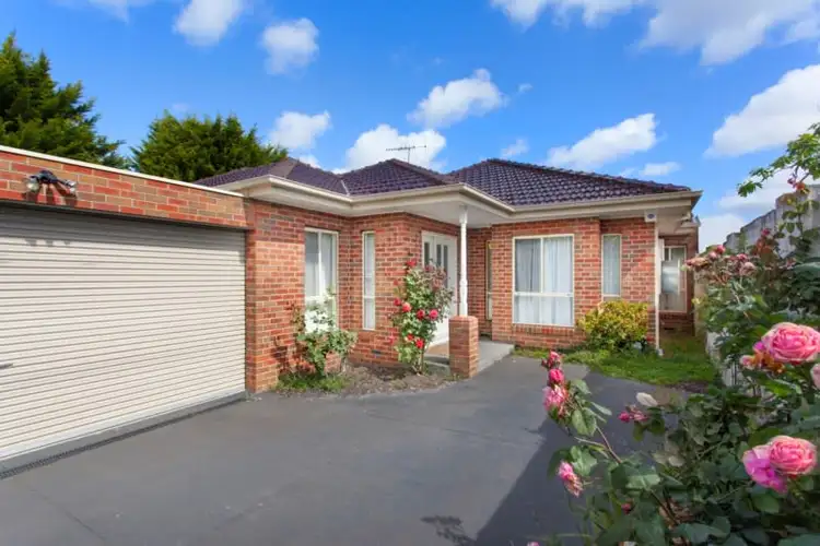 2/50 Edinburgh Street, Clayton VIC 3168