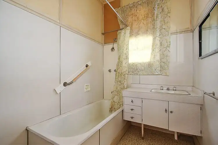 Seventh view of Homely house listing, 1418 Kiewa Valley Highway, Kiewa VIC 3691