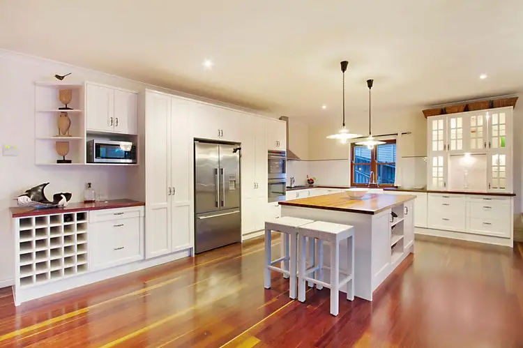 Third view of Homely house listing, 4 Nyoka Court, Elanora QLD 4221