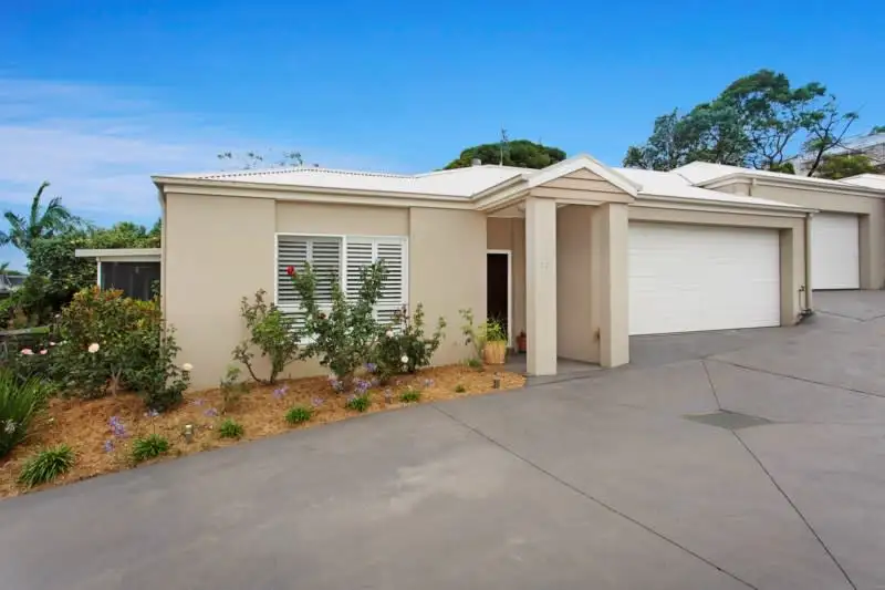 Main view of Homely villa listing, 35 Glenbrook Drive, Kiama NSW 2533
