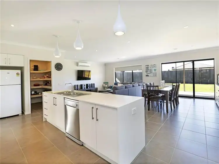 Third view of Homely house listing, 10 Crake Court, Lara VIC 3212