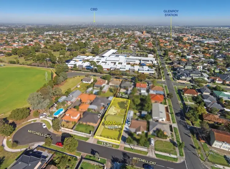 Second view of Homely house listing, 7 Mitchell Court, Glenroy VIC 3046