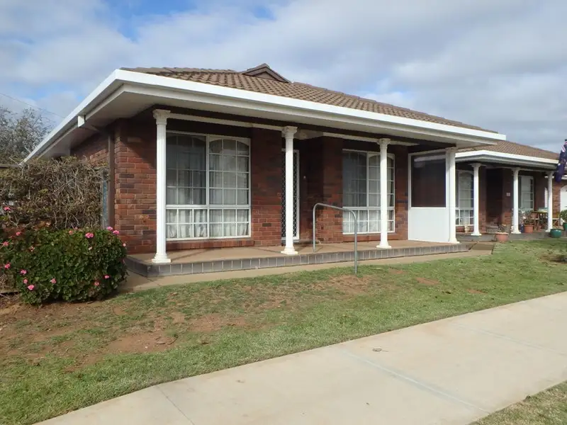 Main view of Homely unit listing, 1/101 Crowley Street, Temora NSW 2666