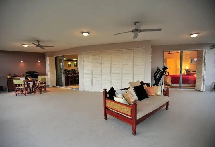 4/52 Underhill Avenue, Indooroopilly QLD 4068