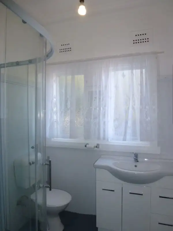Third view of Homely house listing, 86 Victoria Street, Dubbo NSW 2830