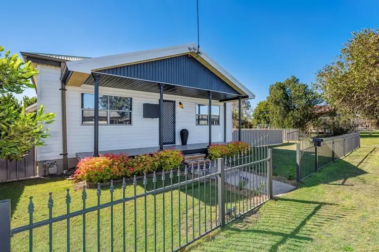 19 Barrett Avenue, Cessnock NSW 2325