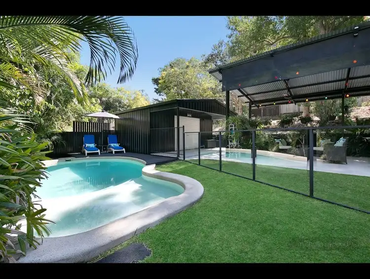 14 Kimba Street, Chapel Hill QLD 4069
