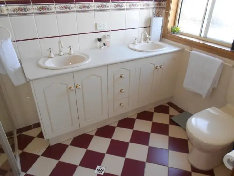 Fourth view of Homely house listing, 96 South Avenue, Bordertown SA 5268