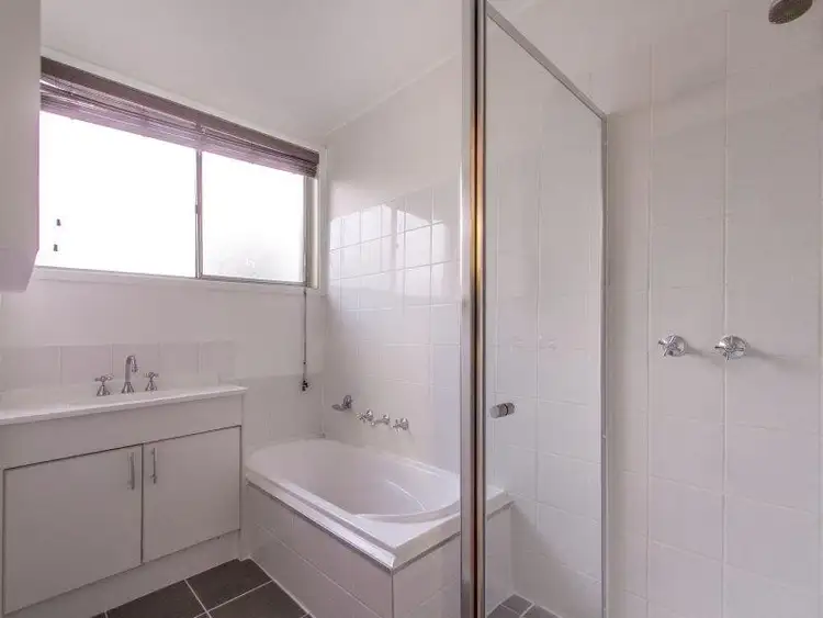 Fifth view of Homely house listing, 3 Ley Court, Frankston VIC 3199