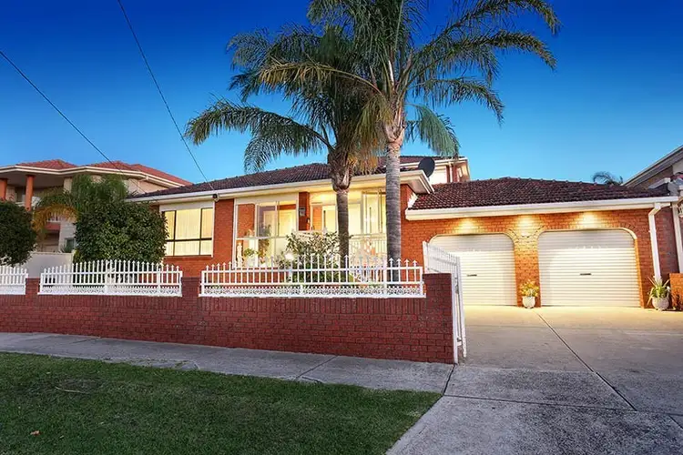 11 Bluff Street, Lalor VIC 3075