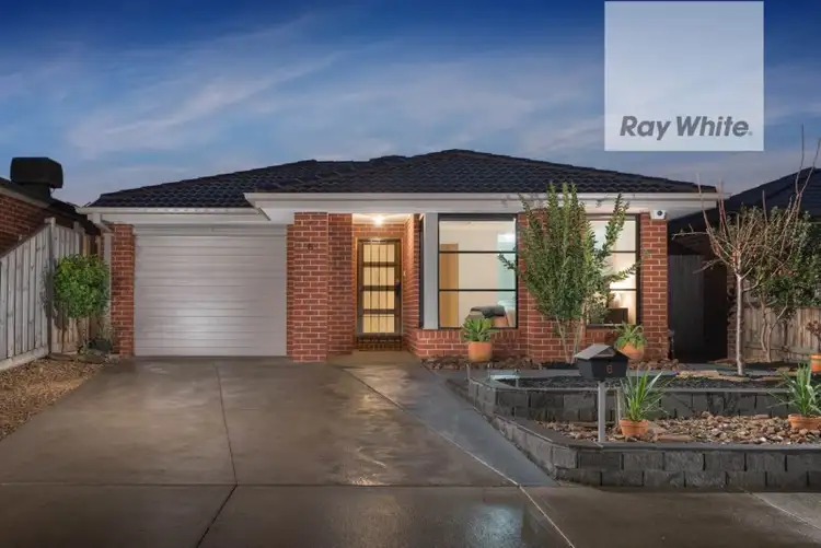 6 Shoal Circuit, Doreen VIC 3754