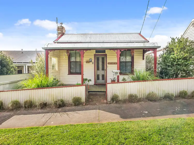 18 Barkly Street, Camperdown VIC 3260