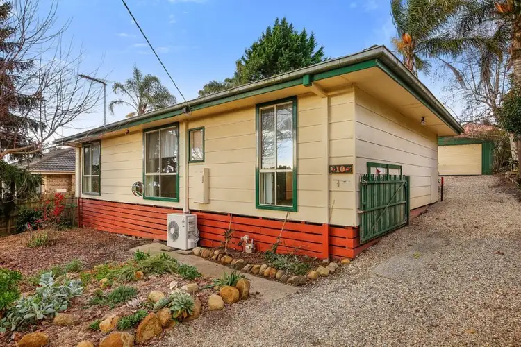 10 Connors Flat Road, Wandin North VIC 3139
