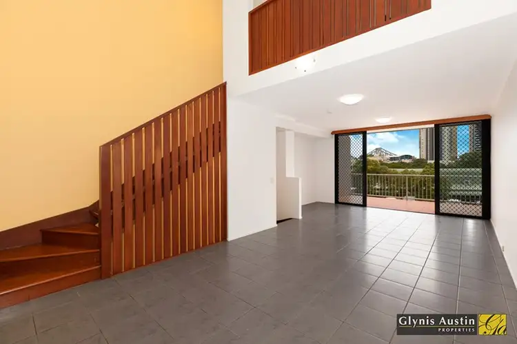 Second view of Homely apartment listing, 8/37 Thornbury Street, Spring Hill QLD 4000