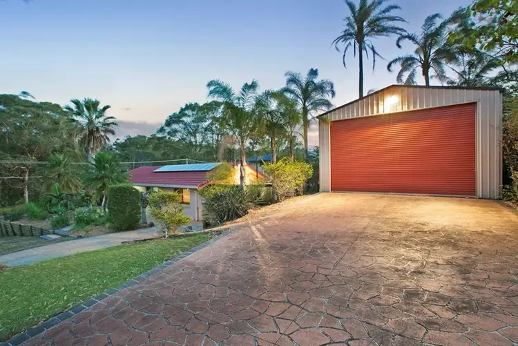 Second view of Homely house listing, 18 Sunnybay Drive, Birkdale QLD 4159