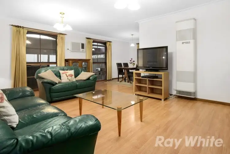 Fifth view of Homely house listing, 2 Cerise Place, Mulgrave VIC 3170