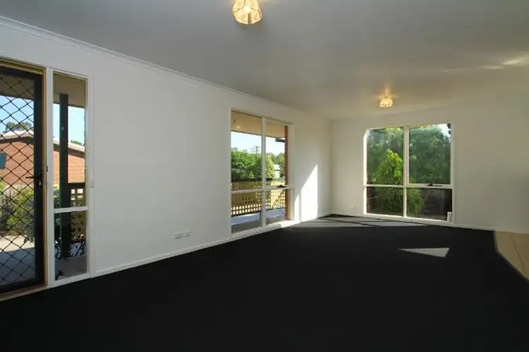 Third view of Homely villa listing, 1/33 Beauchamp Street, Heathcote VIC 3523