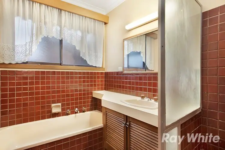 Seventh view of Homely house listing, 10 Coniston Court, Springvale South VIC 3172