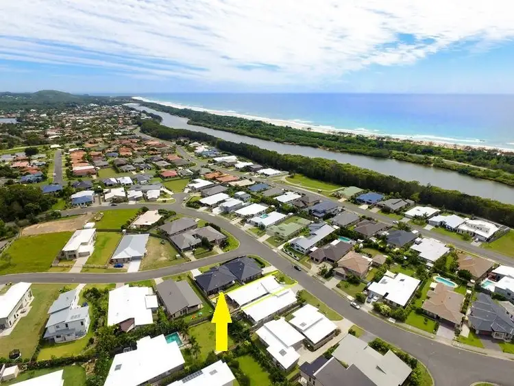 2/27 Kellehers Road, Pottsville NSW 2489