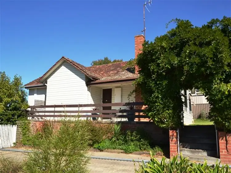 28 Delhi Street, Seymour VIC 3660