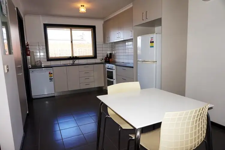 Fifth view of Homely unit listing, 2/12 Archimedes Avenue, Lara VIC 3212