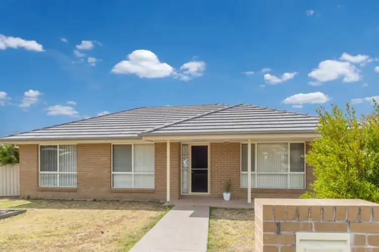 1/1 Palm Lilly Close, Worrigee NSW 2540