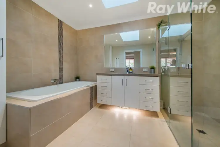 Second view of Homely house listing, 4 Hoad Court, Wantirna VIC 3152